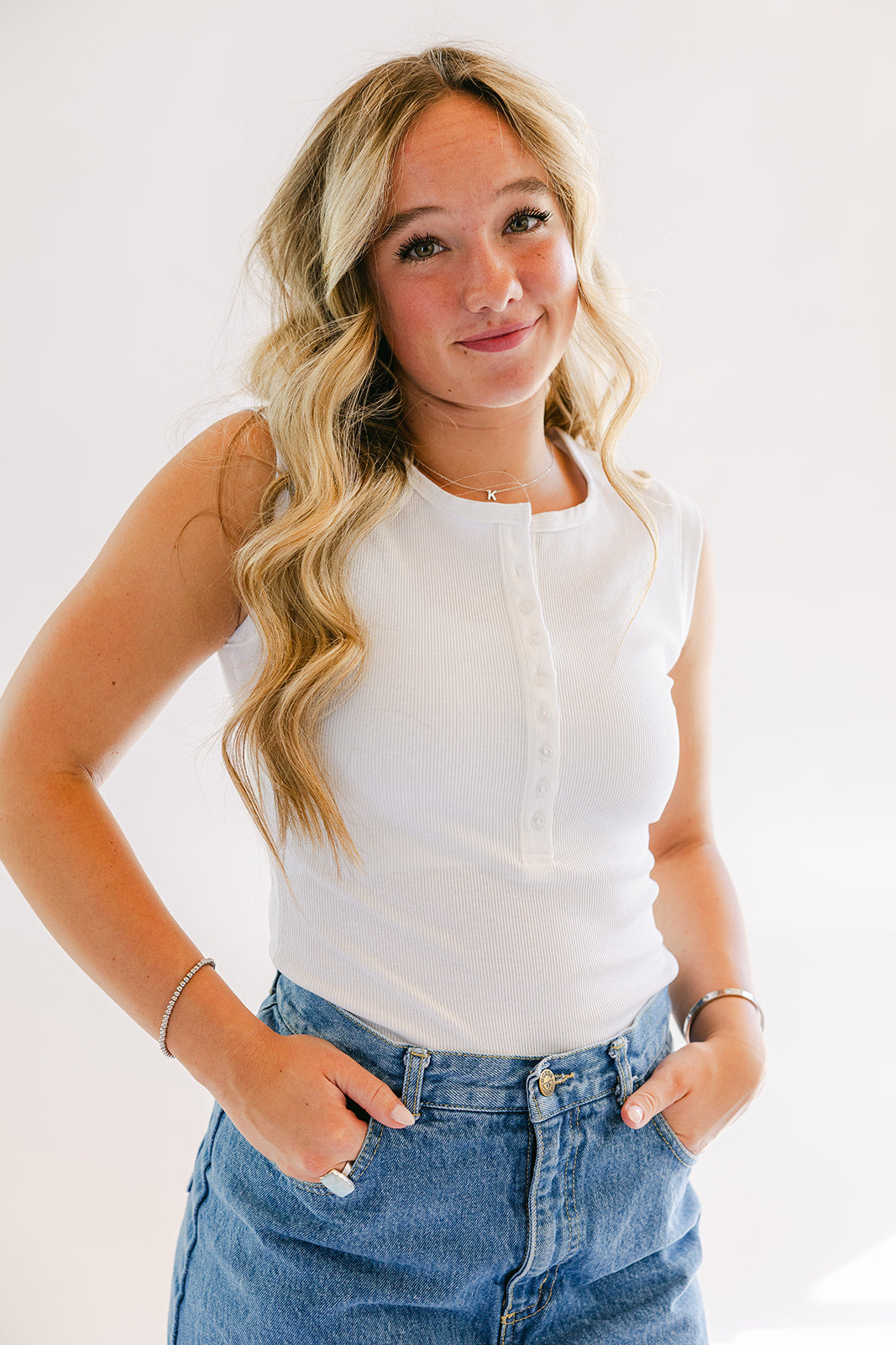 BACKORDER White Notion Tank