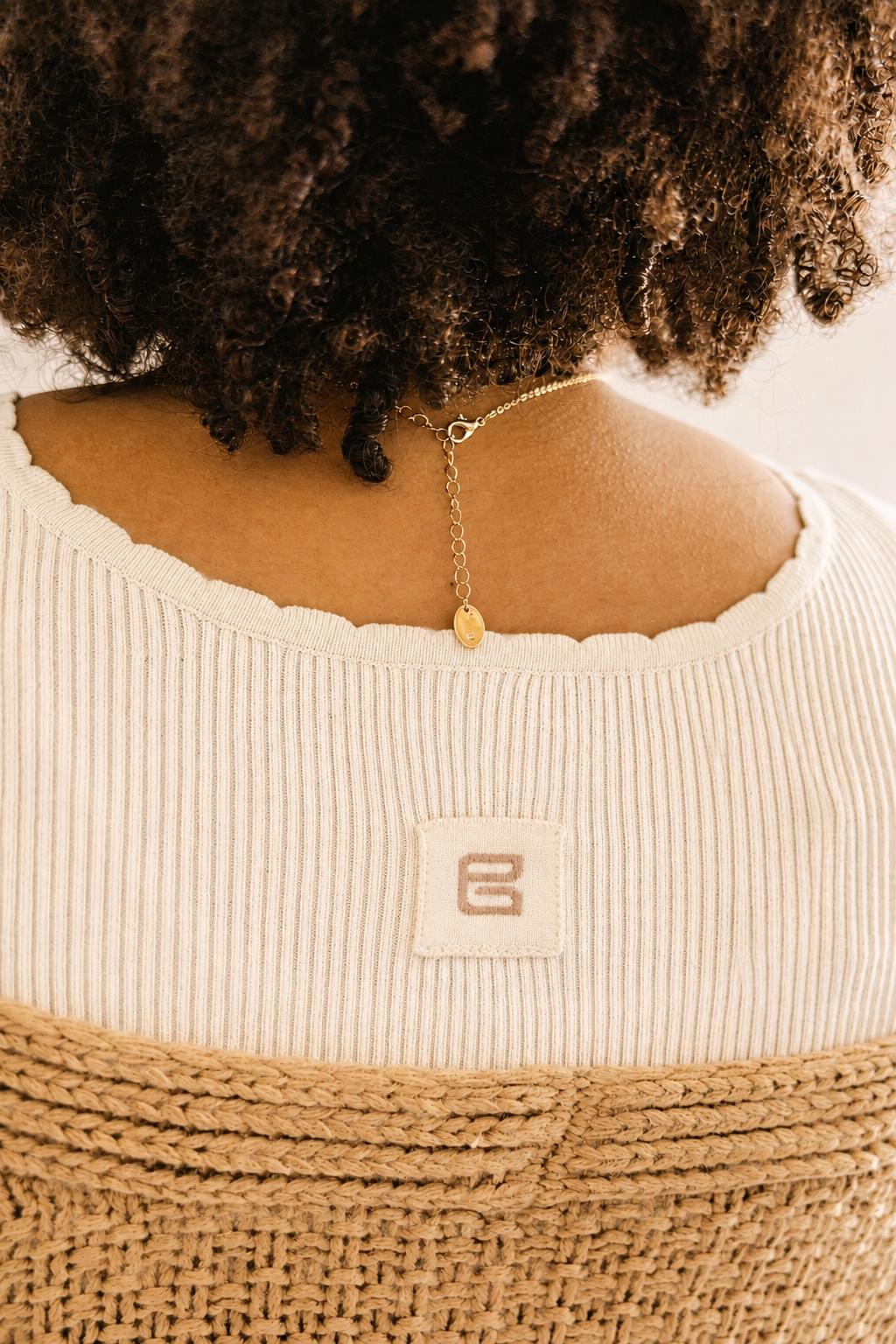 Oatmeal Outline Tank