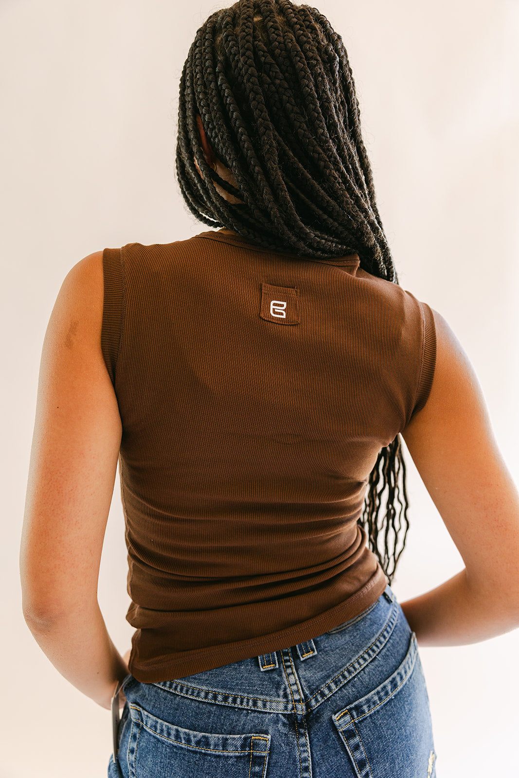BACKORDER Brown Notion Tank