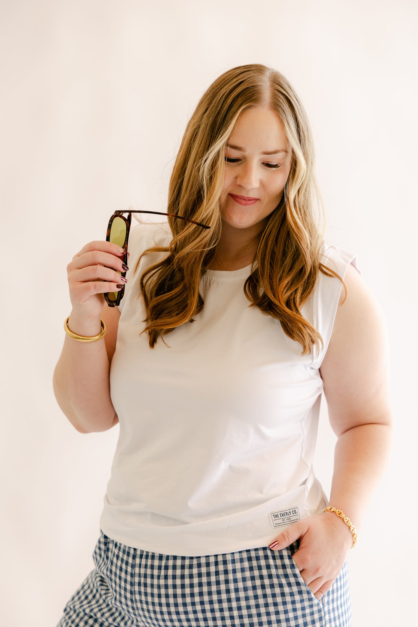 White Essential Tank